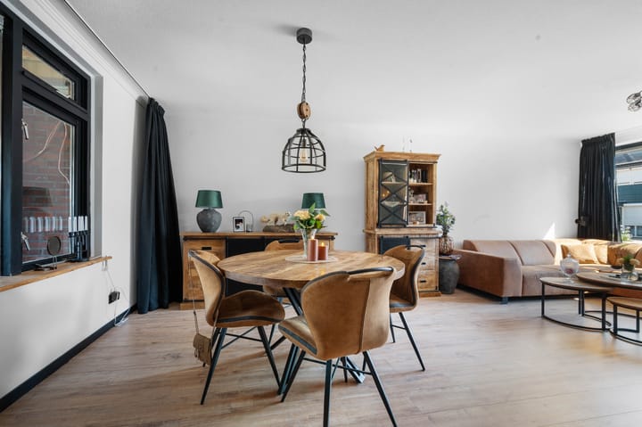 Foto 11 van Saturnusbaan 7