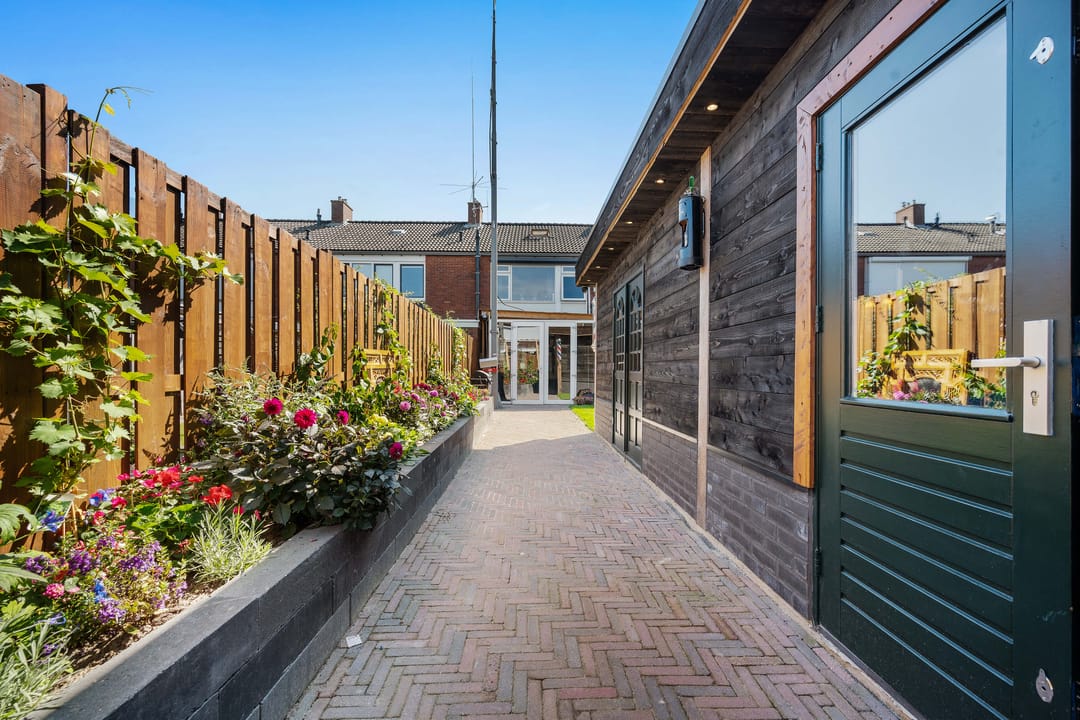 Foto 31 van Saturnusbaan 7