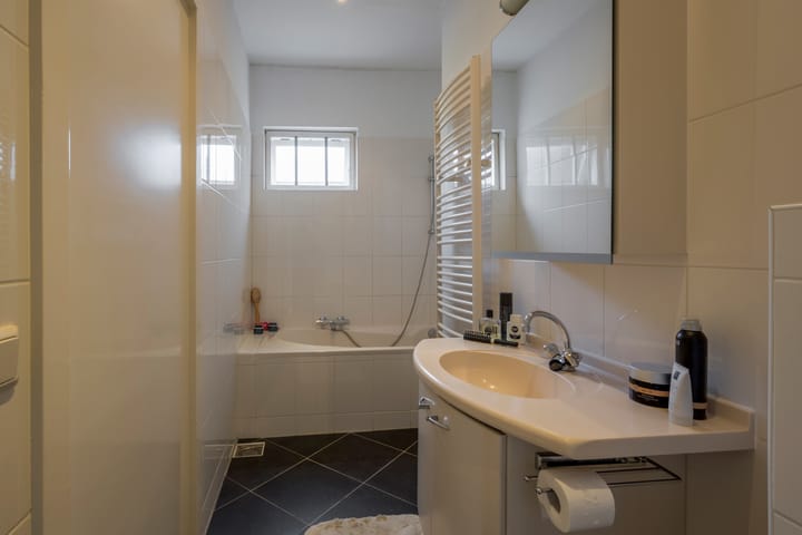 Foto 15 van Harremaatweg 3