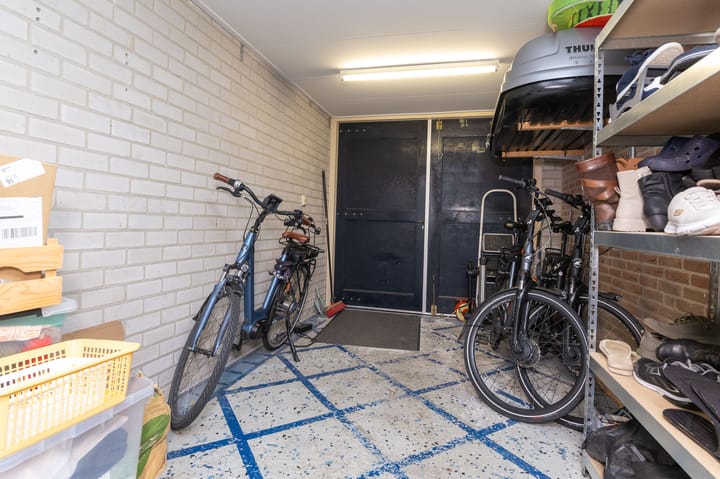 Photo 35 of Koperwiek 45