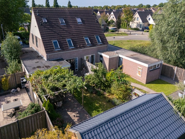 Photo 36 of Koperwiek 45