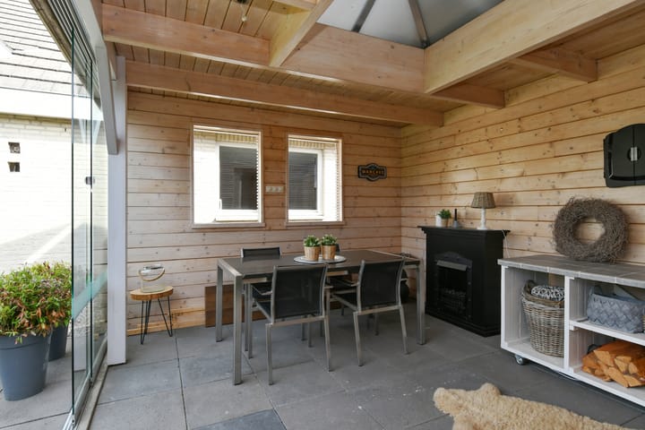 Foto 42 van Buizerdstraat 2