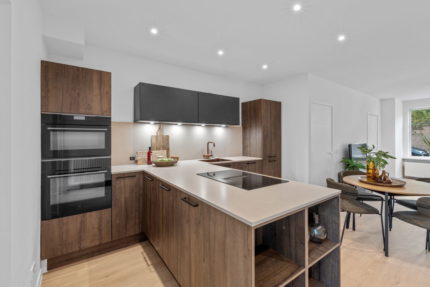 Foto 10 van Hulsdonksestraat 68