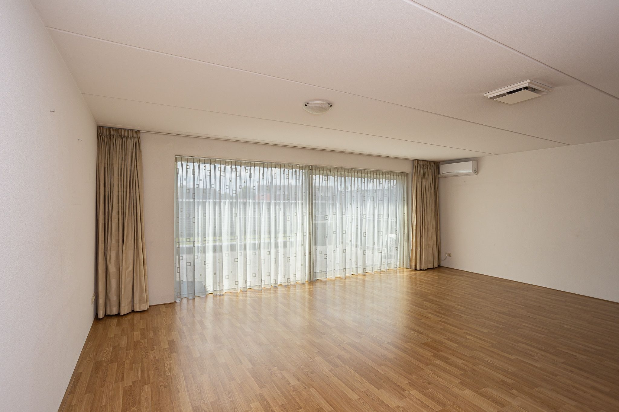 Foto 9 van Schoolstraat 114