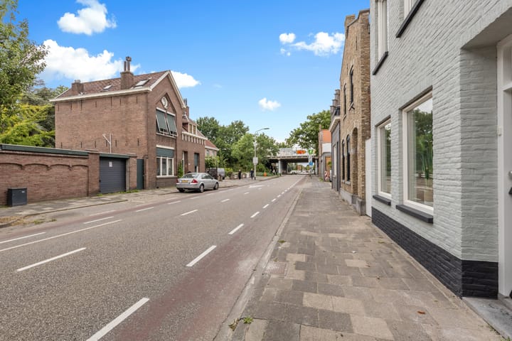 Foto 49 van Hulsdonksestraat 68
