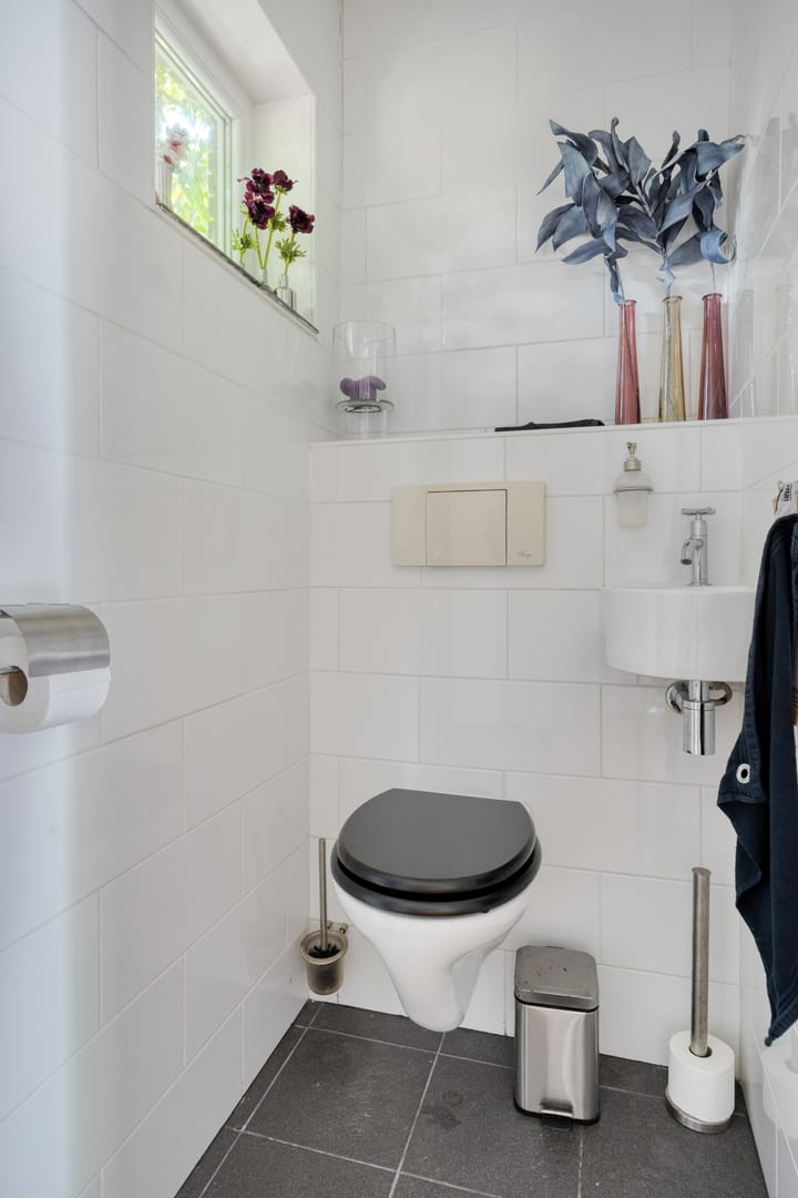 Photo 24 of Wethouder Venteweg 99