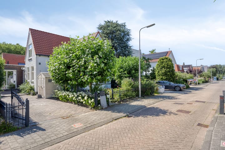 Photo 36 of Wethouder Venteweg 99