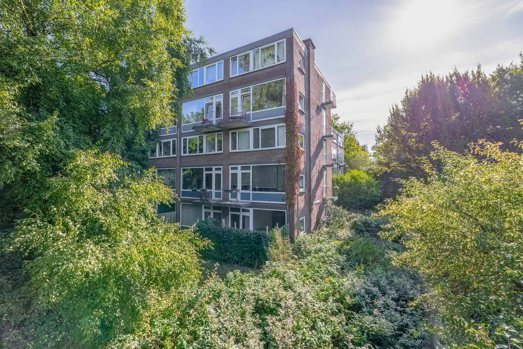 Foto 1 van Van 't Hoffstraat 35