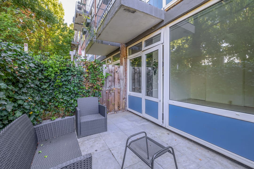 Foto 16 van Van 't Hoffstraat 35