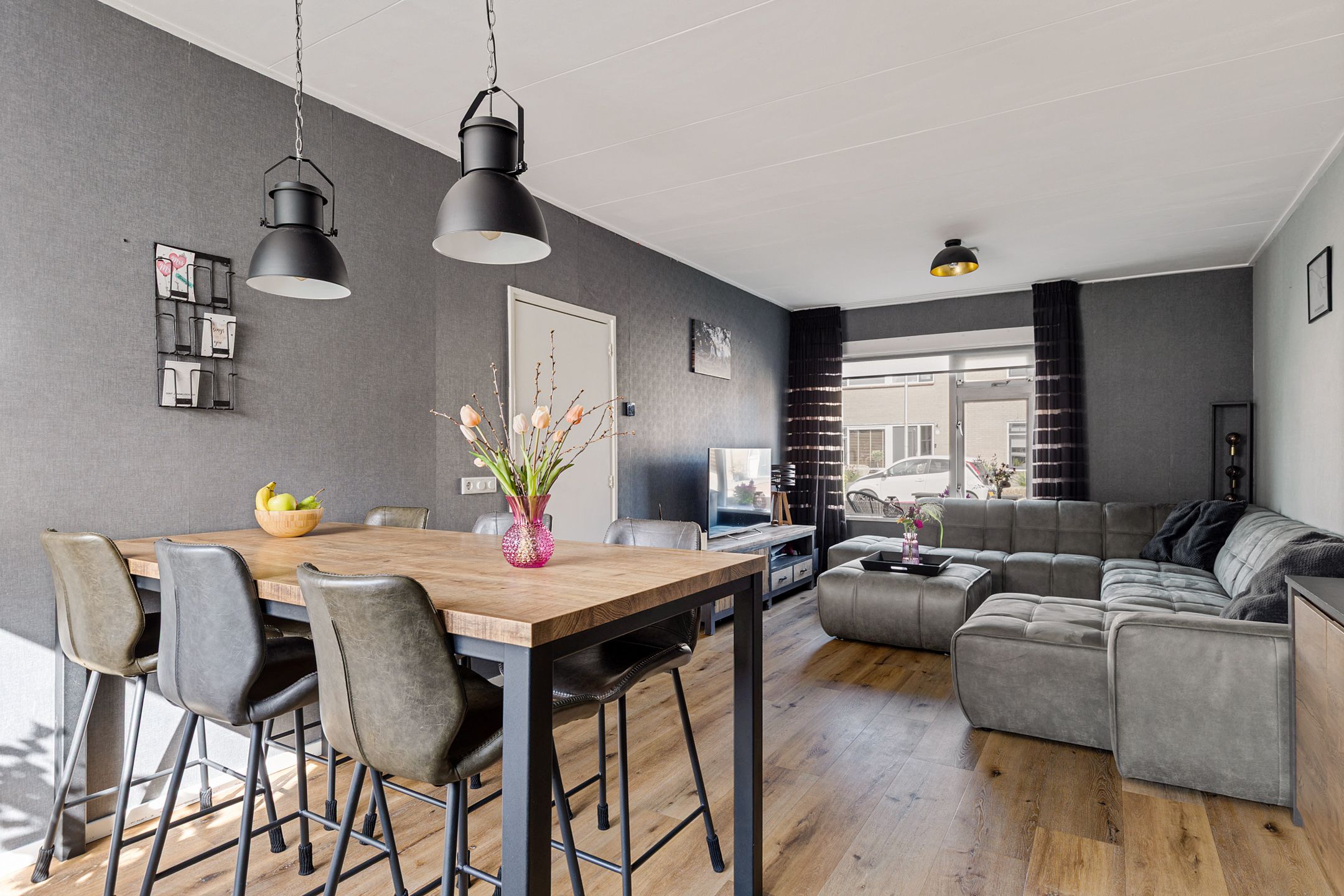 Foto 12 van Van Ommenstraat 6