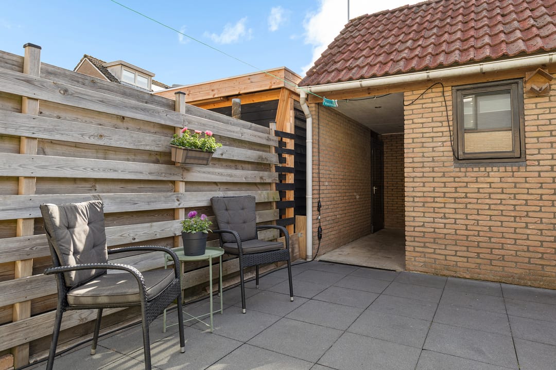 Foto 22 van Van Ommenstraat 6