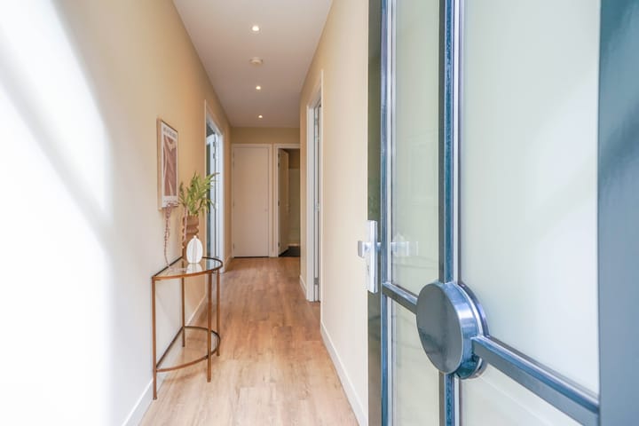 Photo 4 of Obrechtstraat 405