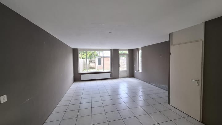 Foto 2 van Vivaldiplein 2