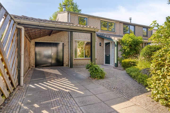 Photo 5 of Deursenstraat 11