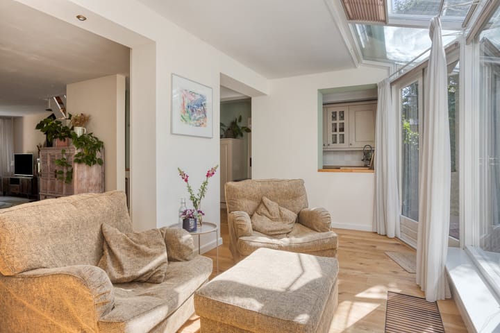 Photo 15 of Deursenstraat 11