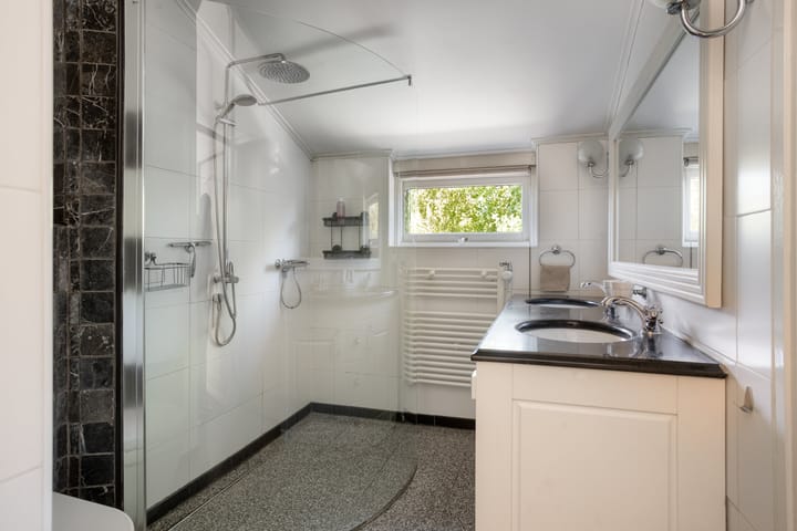 Photo 26 of Deursenstraat 11