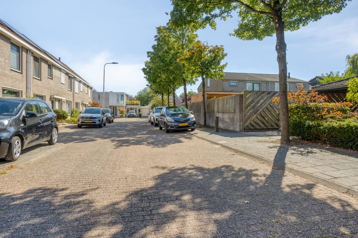 Photo 47 of Deursenstraat 11