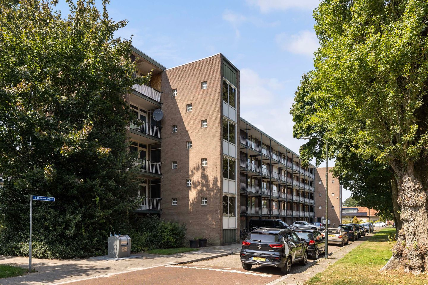 Photo 5 of Cort van der Lindenstraat 26