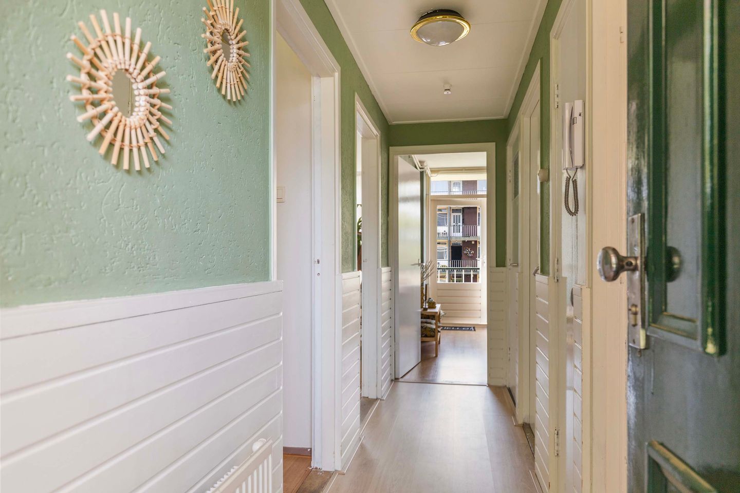 Photo 10 of Cort van der Lindenstraat 26