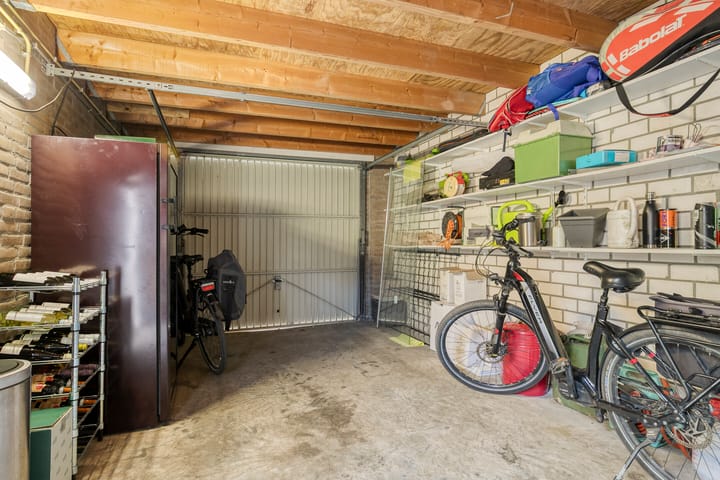 Foto 42 van Steve Bikostraat 2