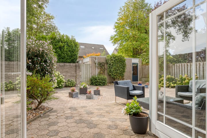 Foto 43 van Steve Bikostraat 2