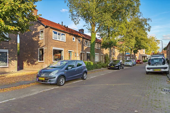 Foto 5 van Gladiolenstraat 18