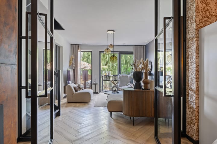 Foto 12 van Harlingerstraat 64-C