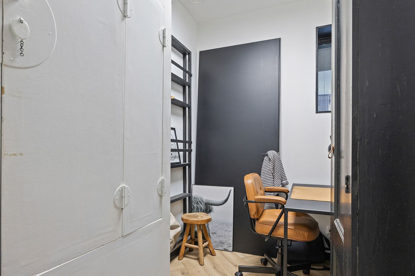 Photo 19 of Harlingerstraat 64-C