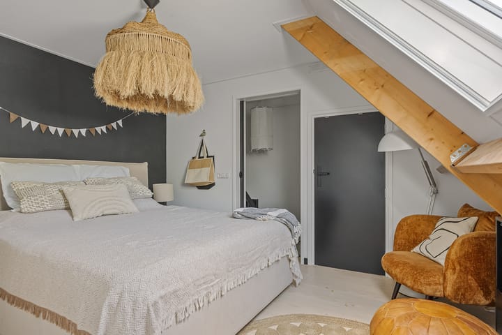 Foto 22 van Harlingerstraat 64-C