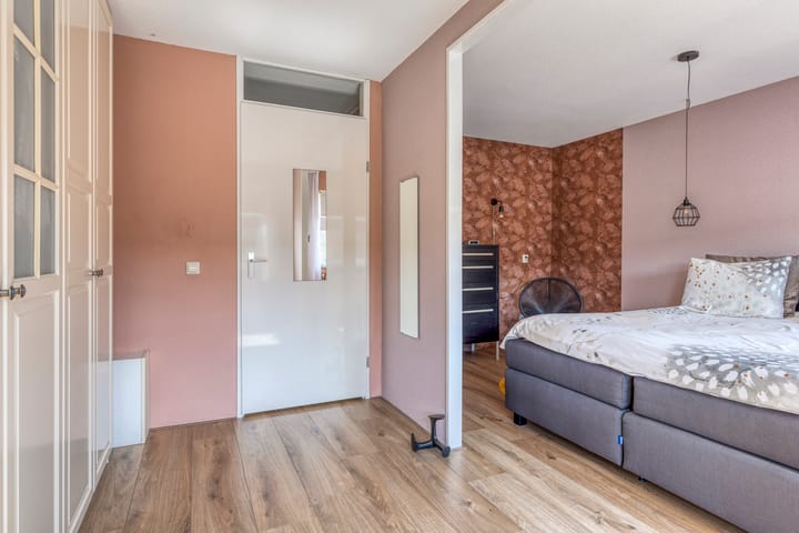 Foto 23 van Pernisstraat 24