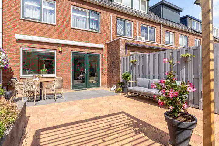 Foto 37 van Pernisstraat 24