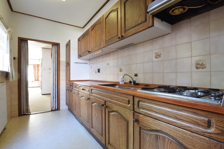 Photo 7 of Medanstraat 3