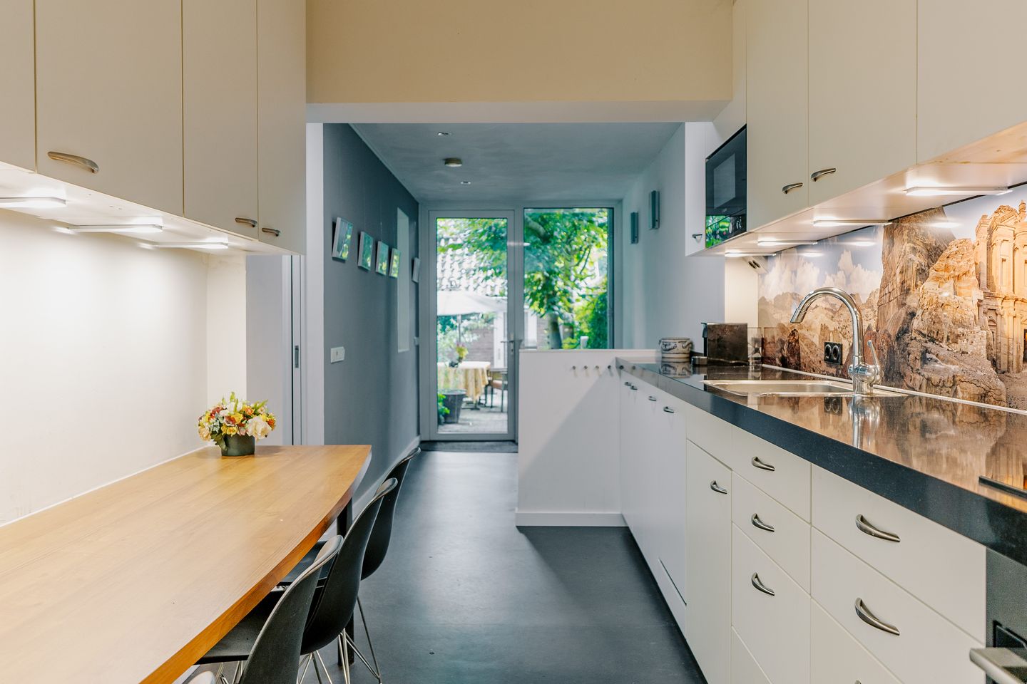 Photo 19 of Hobbemalaan 63