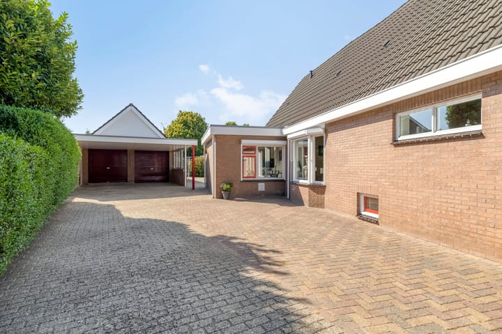 Photo 21 of Splitting 170