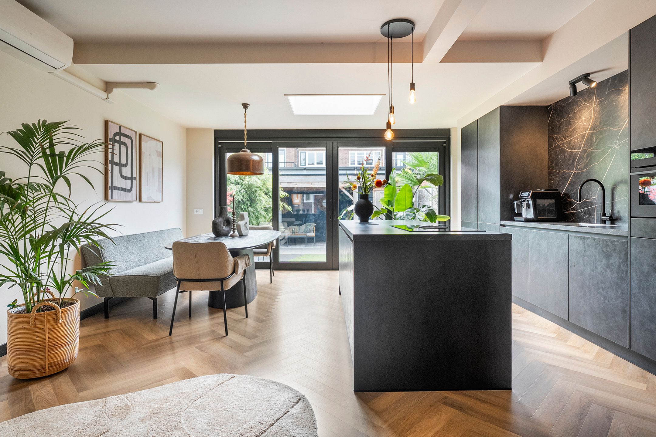 Foto 6 van Jan Tooropstraat 11