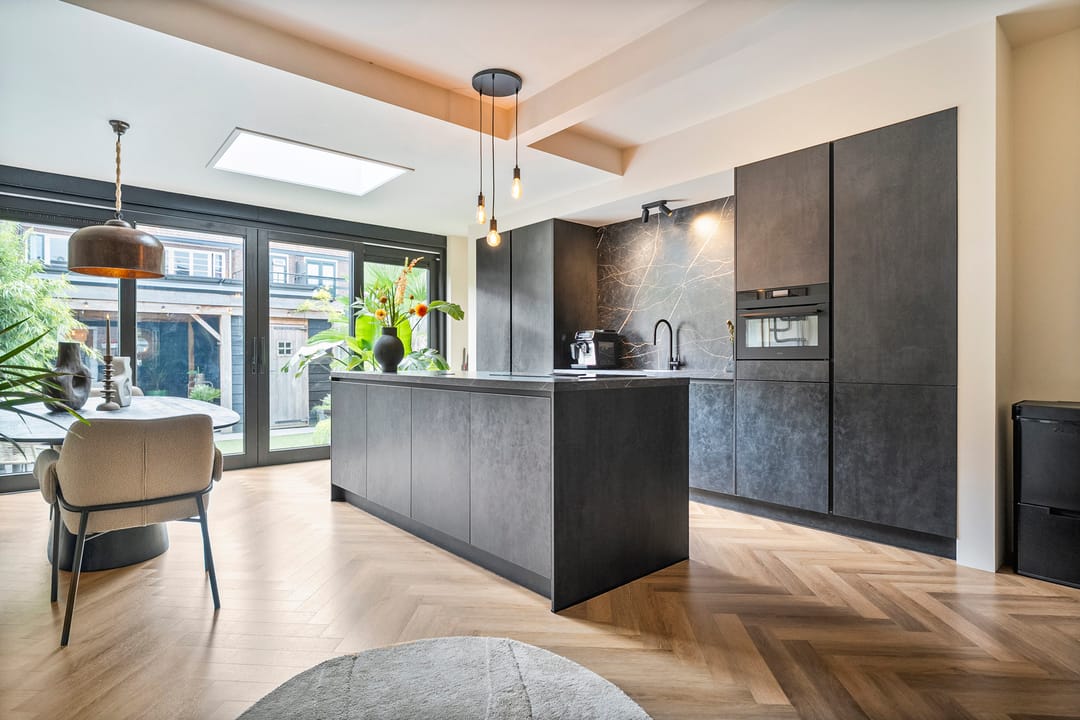 Foto 7 van Jan Tooropstraat 11