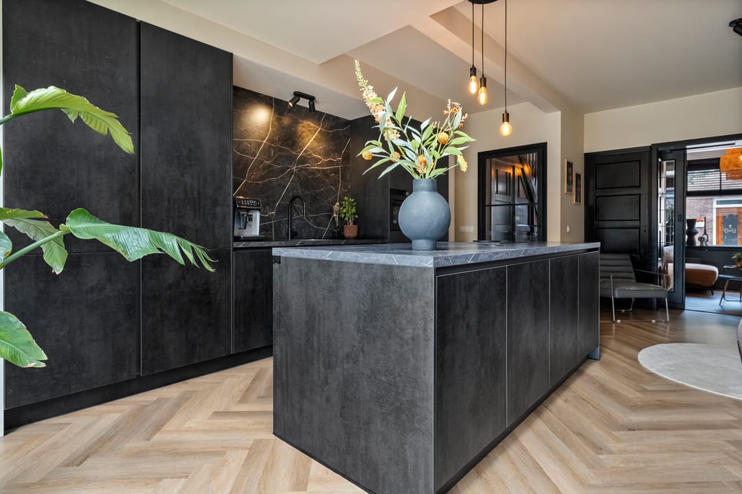 Foto 8 van Jan Tooropstraat 11