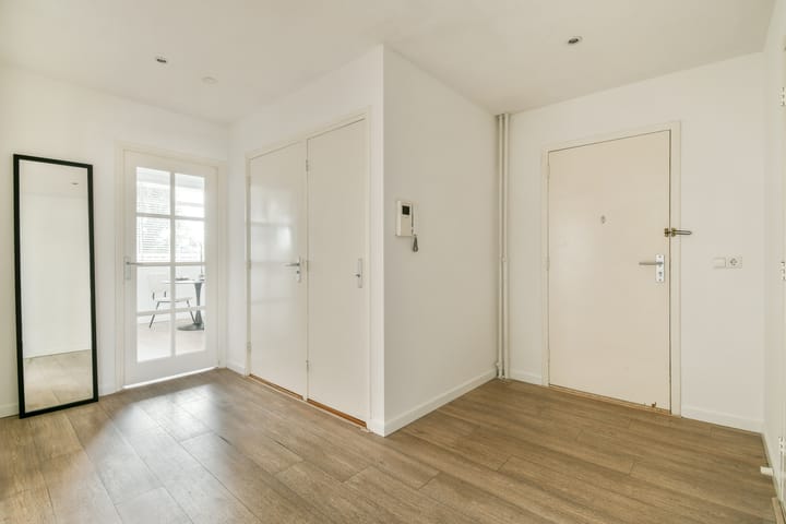 Photo 16 of Westelijk Halfrond 379