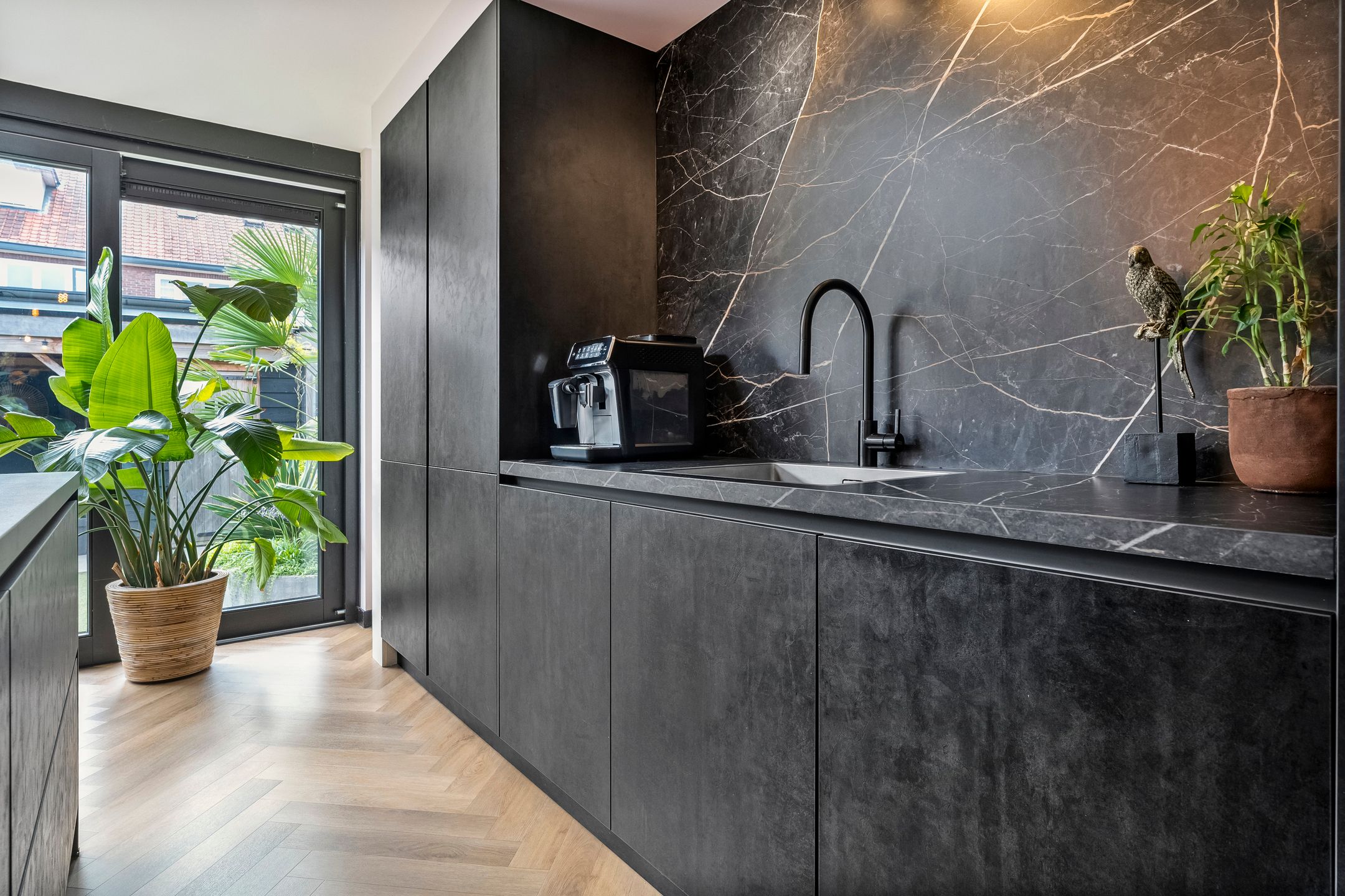 Foto 18 van Jan Tooropstraat 11