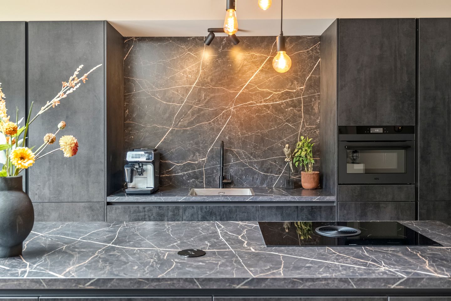 Foto 19 van Jan Tooropstraat 11