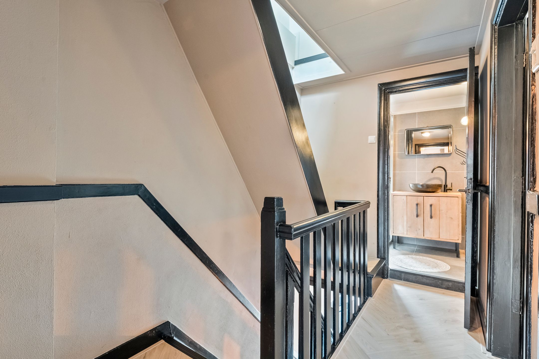 Foto 30 van Jan Tooropstraat 11