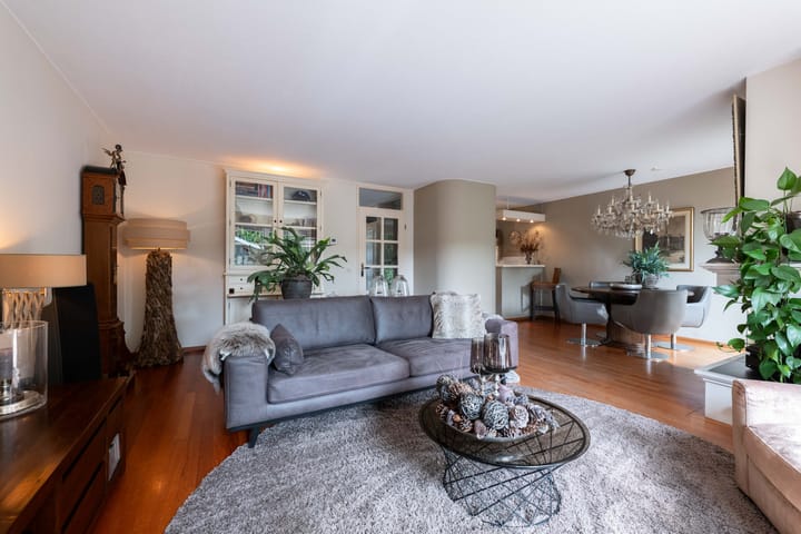 Foto 11 van Dag Hammarskjöldlaan 213