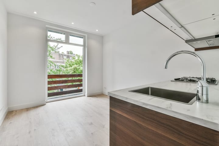 Foto 2 van Linnaeuskade 45-A