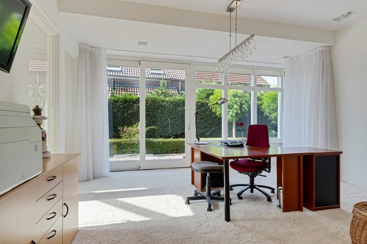 Photo 16 of Oosterwijzend 40