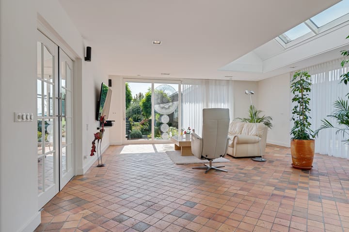 Photo 20 of Oosterwijzend 40