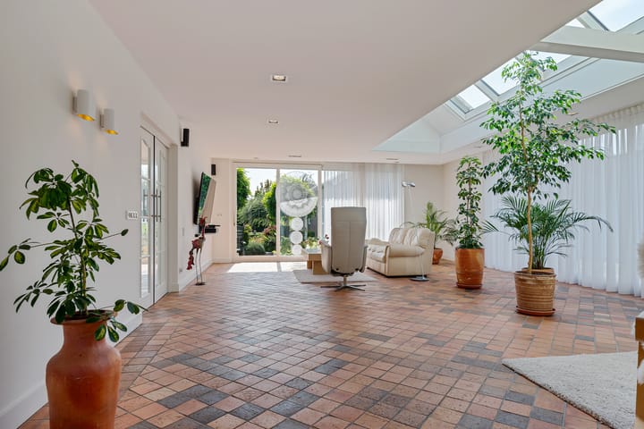 Photo 21 of Oosterwijzend 40