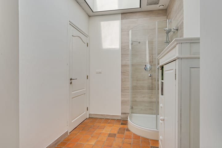 Photo 8 of Oosterwijzend 40