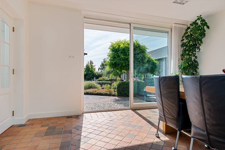 Photo 29 of Oosterwijzend 40