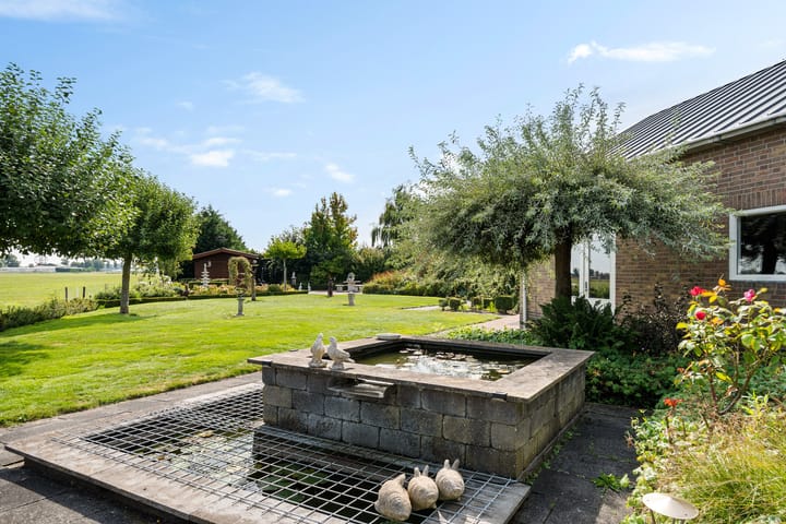 Photo 51 of Oosterwijzend 40