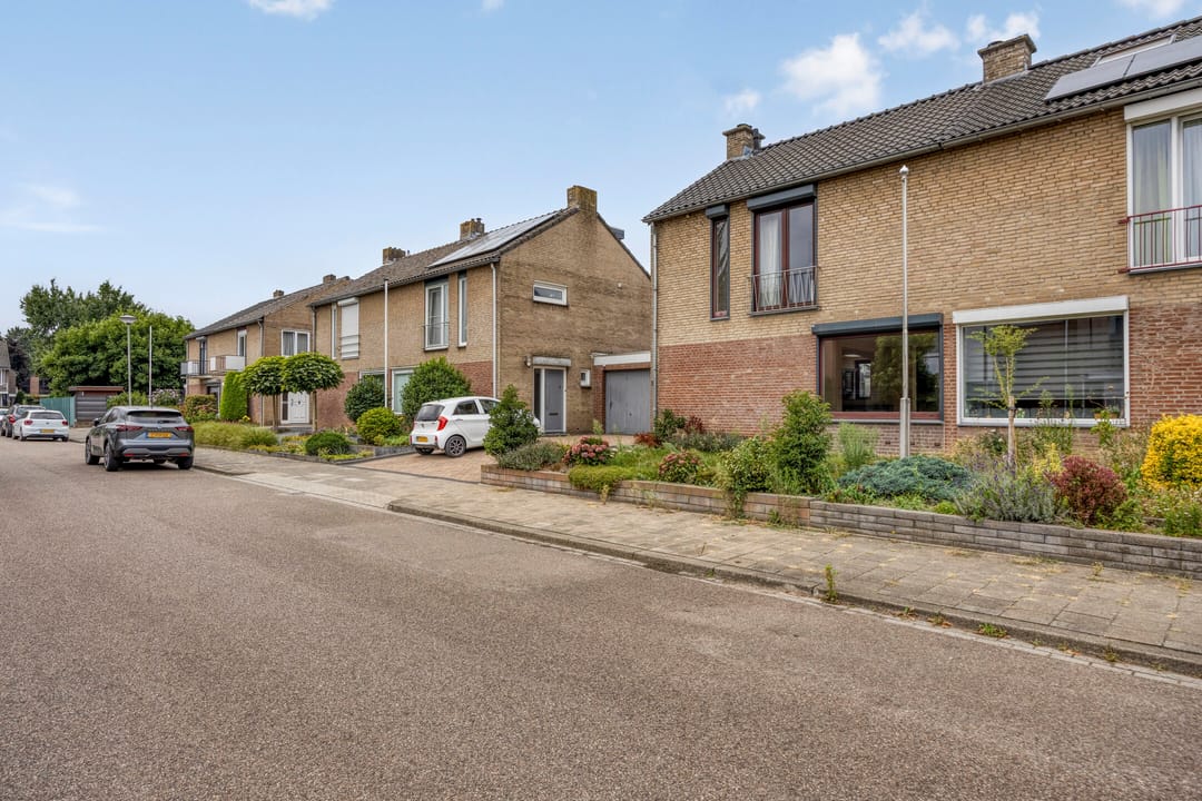 Photo 22 of J.P. Sweelinckstraat 9